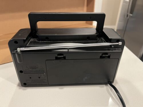 Radio Shack AM/FM Portable Radio – Digital Table Radio Receives All NOAA Weather - Picture 4 of 9