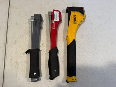 Lot of 3 Hammer Tackers DeWalt & Arrow HT50 Heavy Duty Staple Guns Tools Bundle