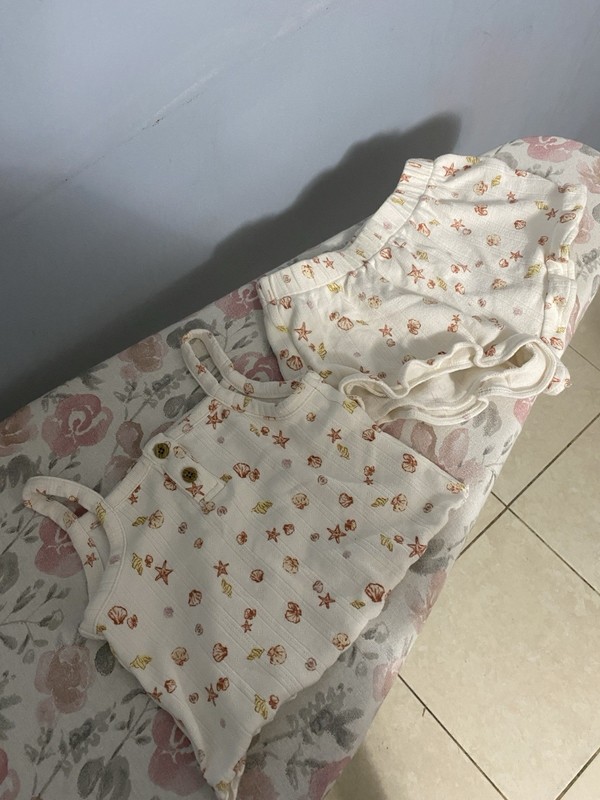 3-6 Months Baby Girl 2-Piece Outfit Set Seashells