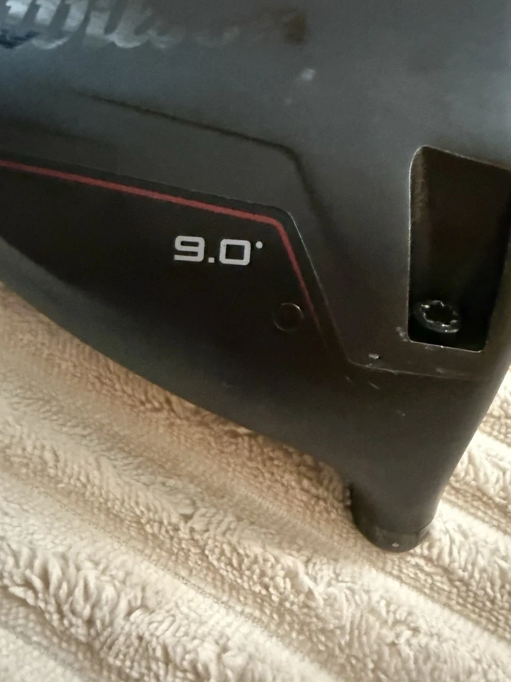 Wilson Dynapower Carbon 9° Driver Head Only - Image 4 of 4