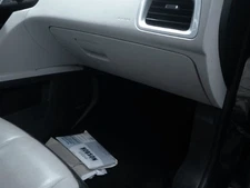 EQUINOX   2012 Glove Box 104855758
