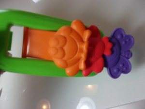 fisher price cruise around activity lion