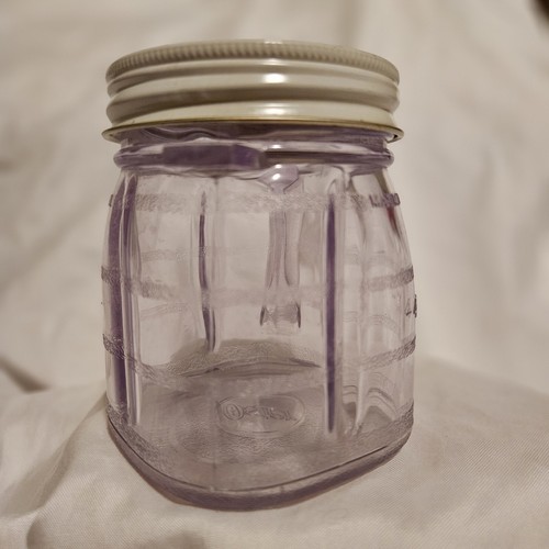 Vintage Osterizer Mini Blend and Store 8 oz Plastic Container with Lid - Picture 4 of 11
