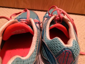 saucony ladies trainers