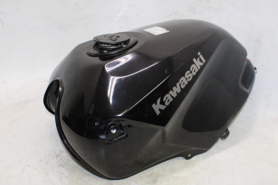 2007 KAWASAKI NINJA 250R EX250F OEM GAS TANK FUEL CELL PETROL RESERVOIR - Image 3 of 4