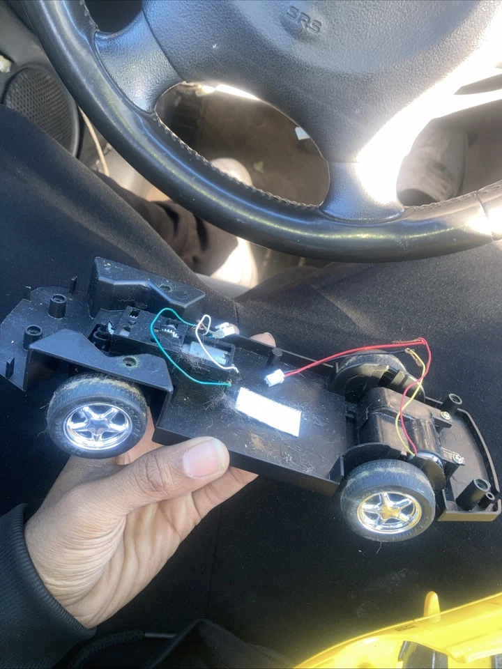 Новый яркий RC 1 16 1995 Ford Mustang GT желтый пульт дистанционного управления автомобиля - Изображение 4 из 4