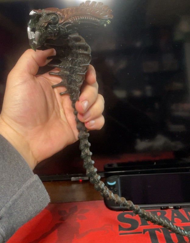 Aliens Facehugger & Xenomorph Collectible Toy Figures