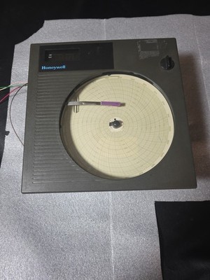 Honeywell DR4311 Circular Chart Recorder