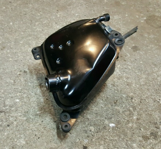 1973 HONDA CB750 CB 750 FOUR original OEM OIL TANK right side reservoir