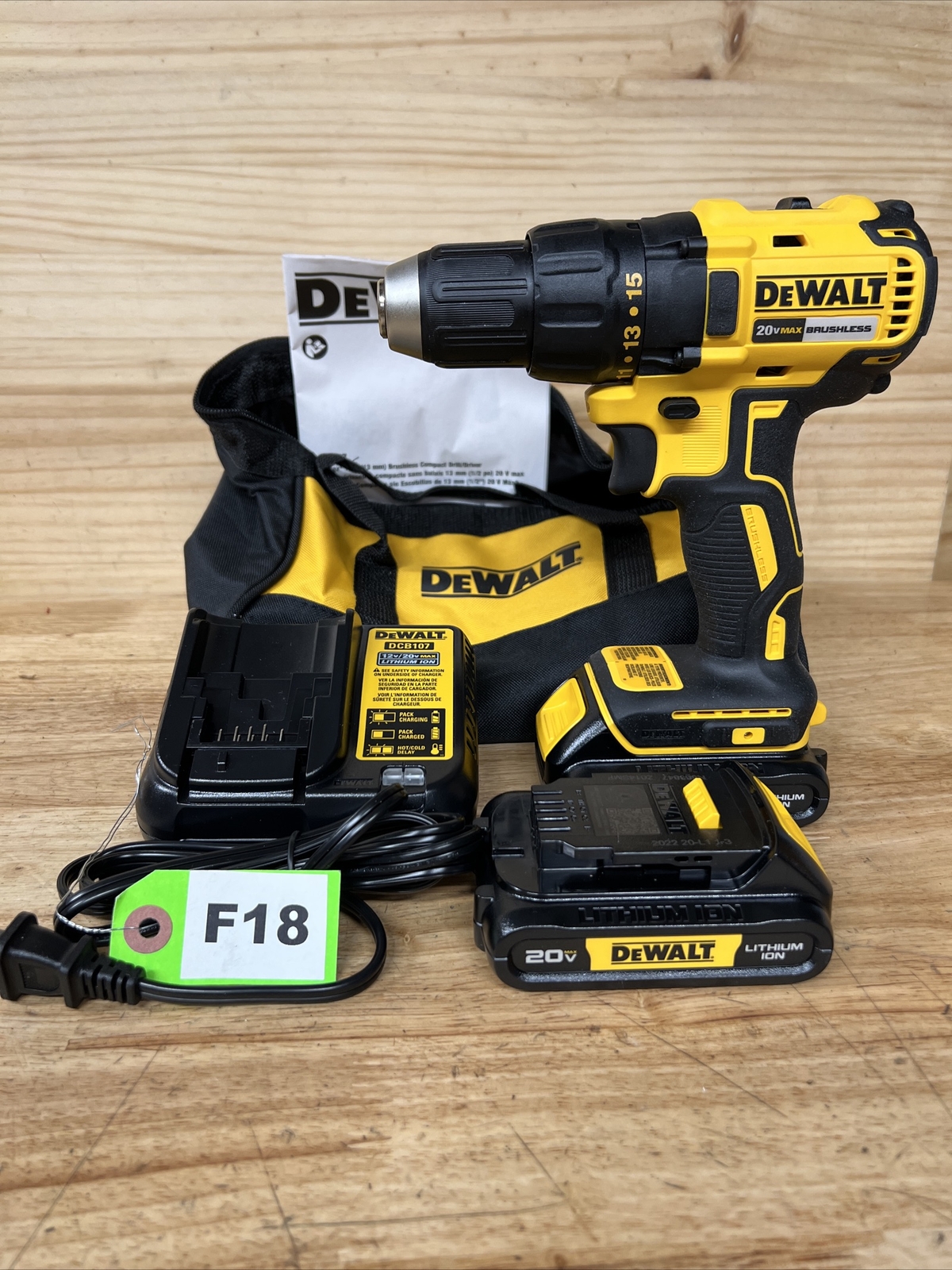 DeWalt DCD777C2 20V MAX* Brushless Cordless Compact Drill/Driver Kit