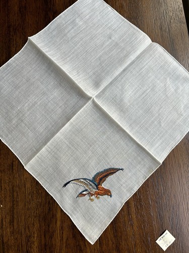 Vintage Handkerchief Hankie Embroidered Hawk in Flight NWT NEW - Picture 4 of 5
