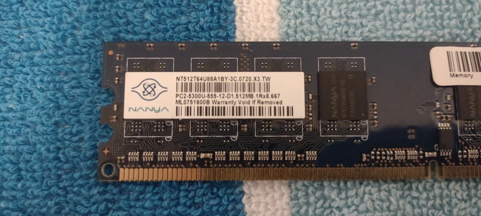 Nanya RAM 512MB PC2-5300U - Image 2 of 2