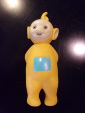 Teletubies Laa-Laa Yellow PVC Figure 6" Playskool 1998 Loose
