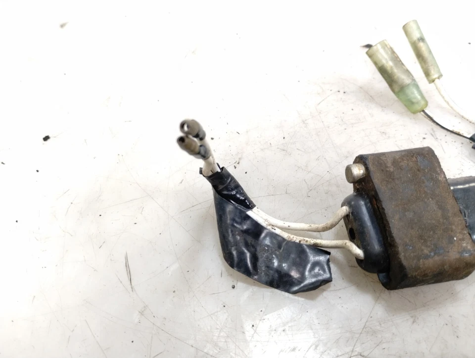 2001 01 Kawasaki KE100 KE100B Fuse Case - Image 2 of 4