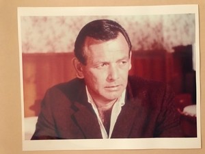 "THE FUGITIVE" TV SERIES, WITH DAVID JANSSEN PHOTO. COLOR 8X10