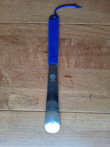 Shoe Horn Numplar 14-1/2" Metal Shoe Horn, Long Handled Shoe Horn, Unisex - VGC