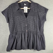 Cato EST 1946 Blouse Womens XL Gray Eyelet Lace Button Front Peplum Tunic Top