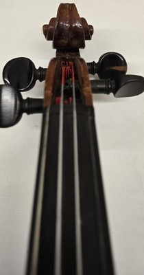 Vintage Early 20th Century Bauer & Durrschmidt 4/4 Violin Set Up