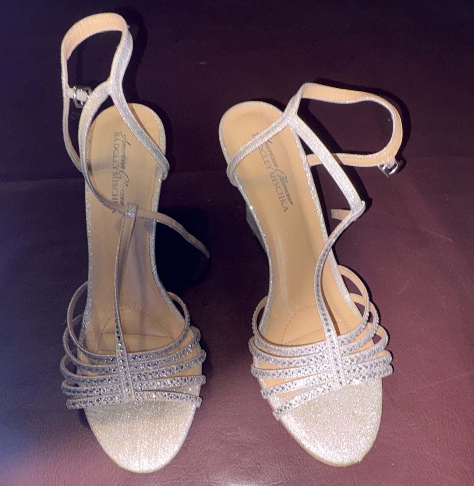 Badgley Mischka Women’s Silver Glitter Rhinestone Strappy Wedge Heels 10