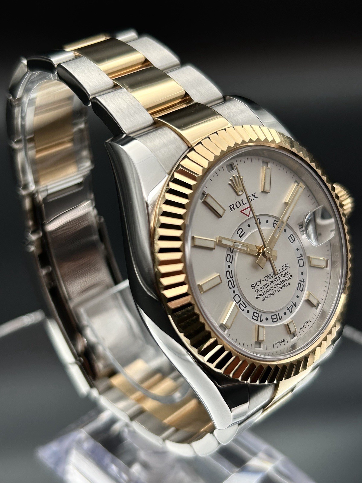 Rolex Sky-Dweller 326933 Two Tone White Dial Full Set & Unworn image 5
