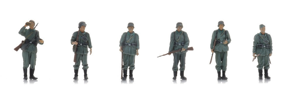 Artitec 5720009 - 1/72 Wehrmacht Infantry Waiting For Transport - New