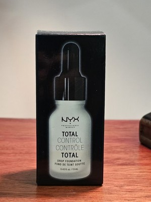 NYX Total Control Drop Foundation TCDF06