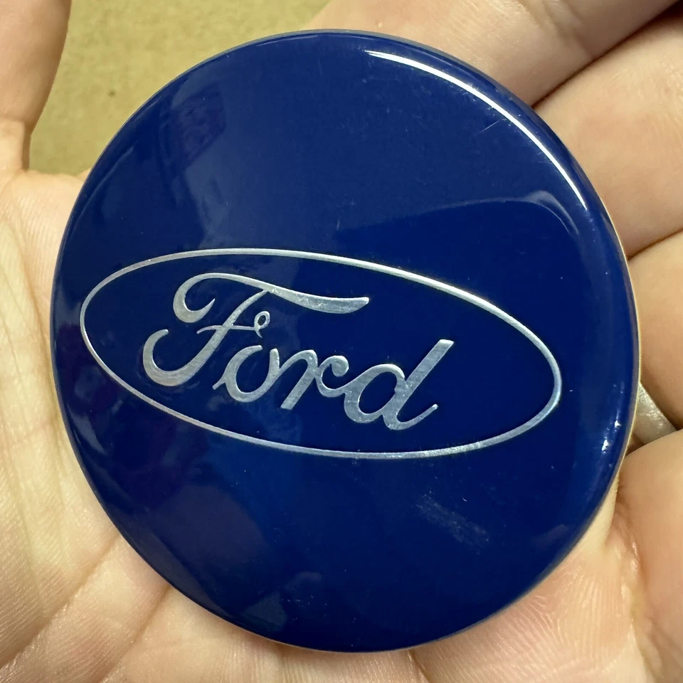 TAMPA CENTRAL FORD ESCAPE FUSION FOCUS EDGE ECOSPORT FIESTA 54mm BE8Z-1130-A - Imagem 3 de 4