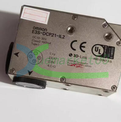 1PCS Used Omron E3S-DCP21-IL2 Color Photoelectric Sensor