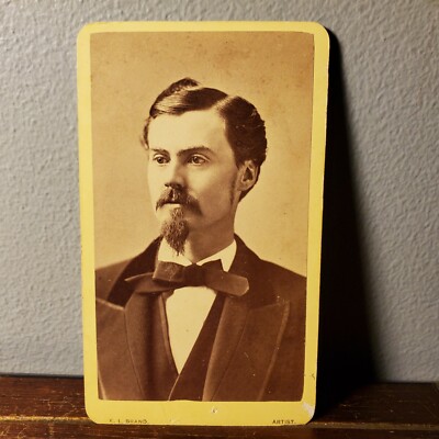 1870s Leonardo Dicaprio Doppleganger CDV Portrait Photo from Chicago Illinois