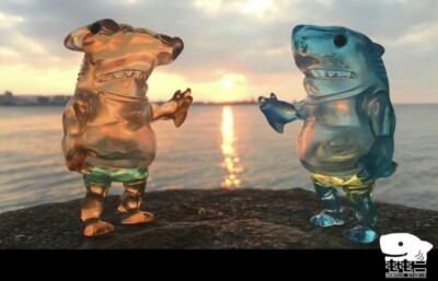Momoco Studio Shark Boy Orange&Blue Transparent One Set Sofubi