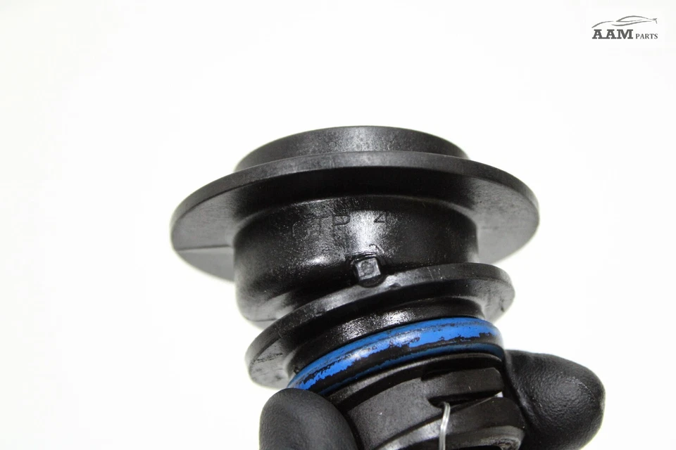 Buick Lacrosse 2012-2016 2,4 L motor aceite adaptador llenado tubo de cuello OEM Foto 4 de 4