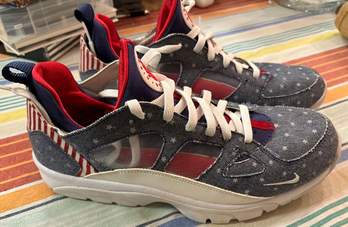 Nike Air Trainer Huarache Low QS 2015 USA Home Sweet Home 811371-416 Men Size 11