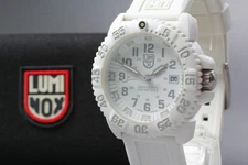 [NEAR MINT w/BOX] LUMINOX A3057WO White 200M Date Qz Men's Watch From JAPAN A482