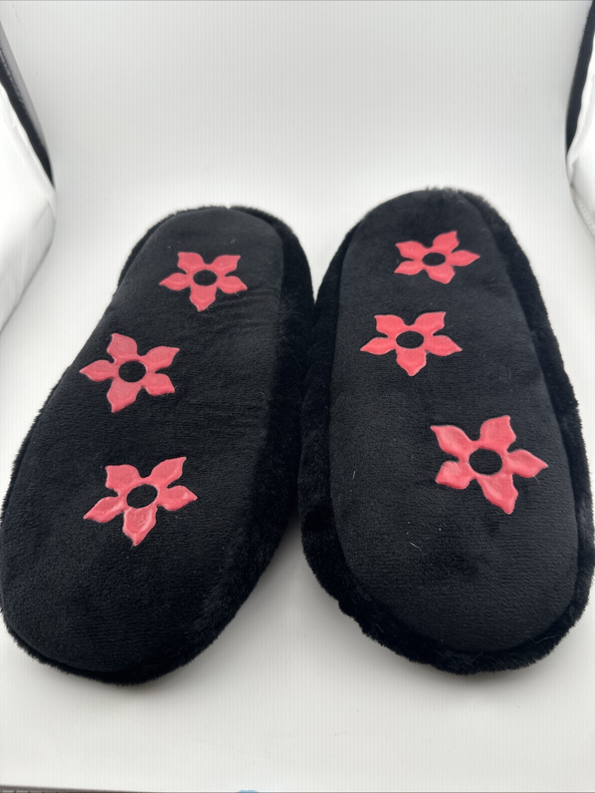 Stranger Things Slippers Medium Slipper Socks - image 3
