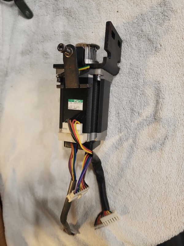 Sanyo Denki Stepsyn 103H7823 0416 Y AXIS Motor SWF Embroidery Machine