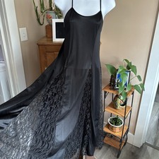 VTG PETRA Nightgown Nylon Black Romantic Lace Twirly Flare Women L Dark Fairy