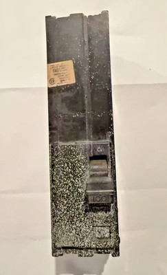 Square D Q12100TF Q1 Series 100A 2 Pole 240Vac Main Circuit Breaker