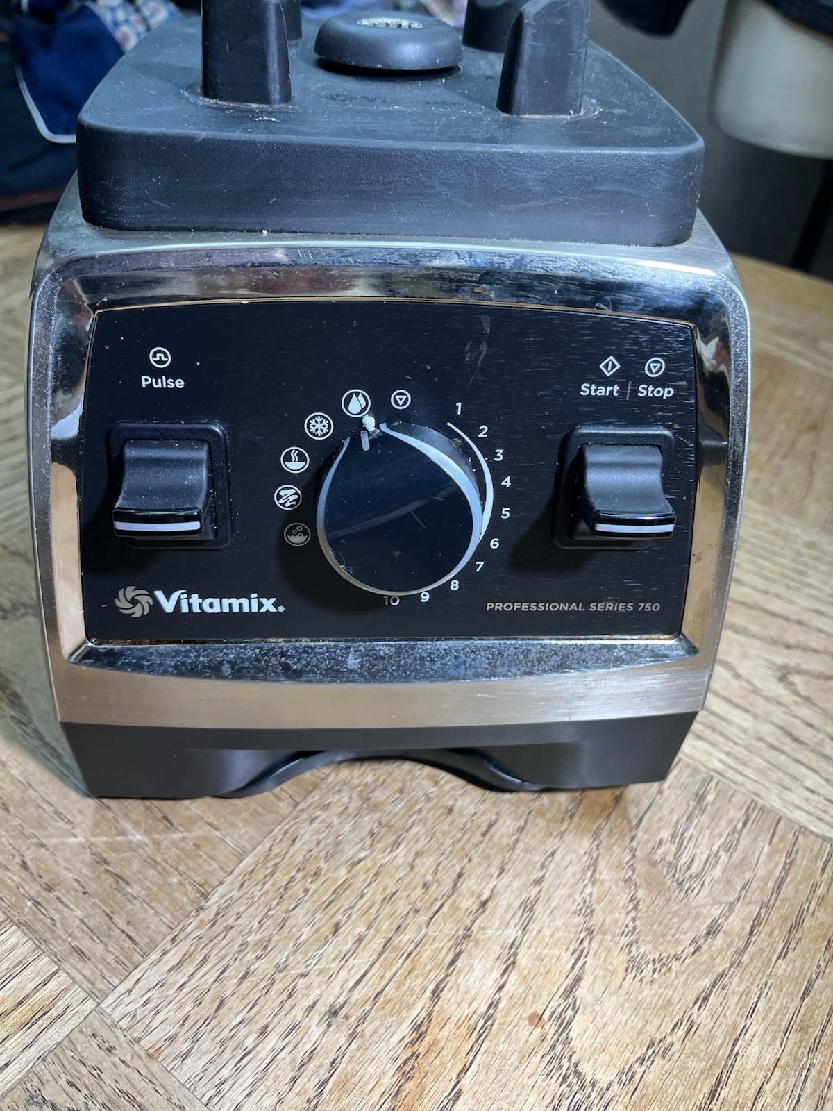 Vitamix Professional Series 750 Blender - Black Tested VM015