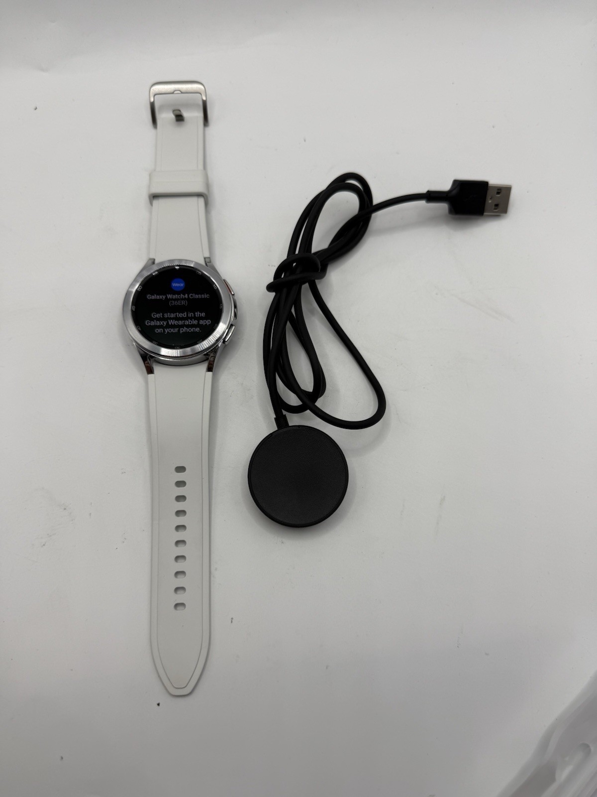 Samsung Galaxy Watch4 Classic 42mm Stainless Steel SM-R880 Silver