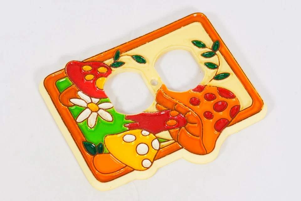 Lote de cubierta de interruptor de palanca y placa de salida Merry Mushrooms vintage años 70 Foto 4 de 4