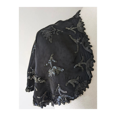 Antike viktorianische gotische Trauer Caplet mit Pailletten Lilien Alternative Braut