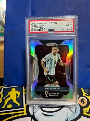 LIONEL MESSI PSA 9 2022-23 PANINI PRIZM WORLD CUP #7 SILVER ARGENTINA 3694