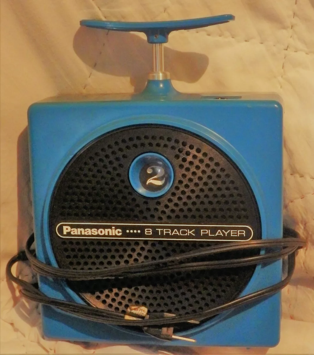 Vintage Panasonic Blue Dynamite TNT Portable 8-Track Player (RQ-830S) - Works Vintage Panasonic Blue Dynamite TNT Portable 8-Track Player (RQ-830S) - Works