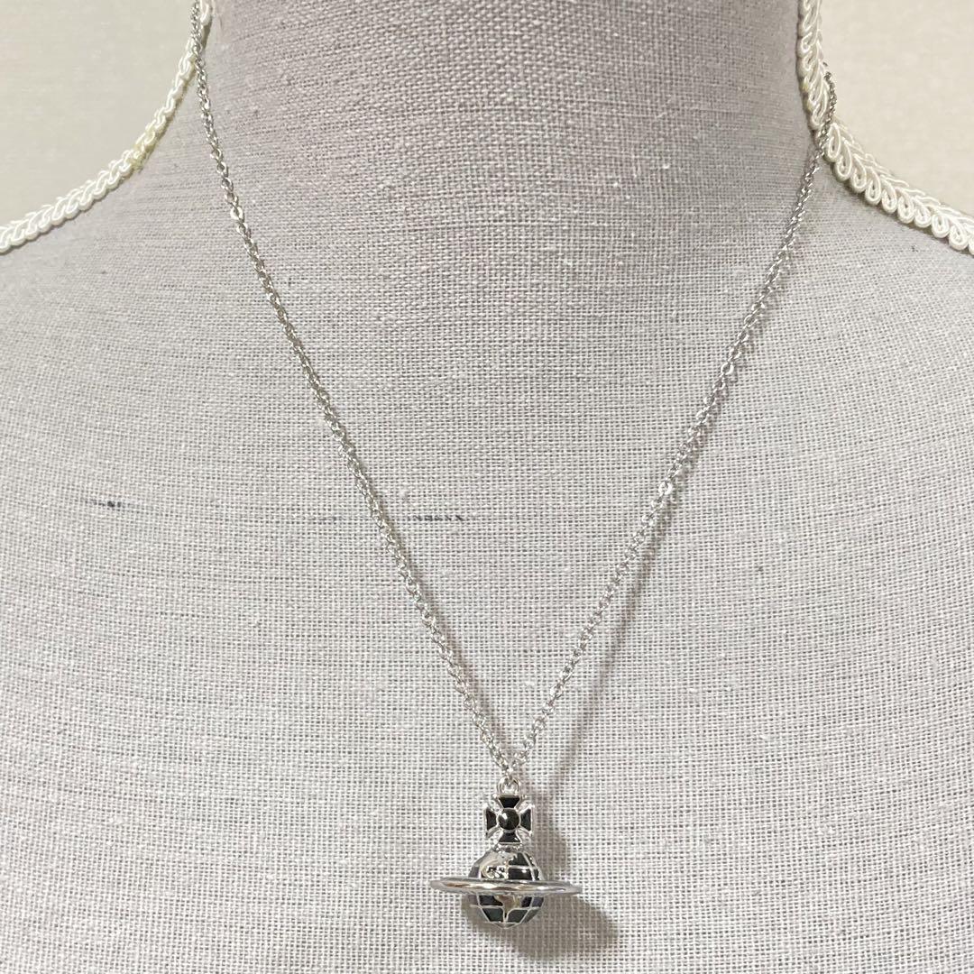 Vivienne Westwood Necklace Galileo orb silver and black w