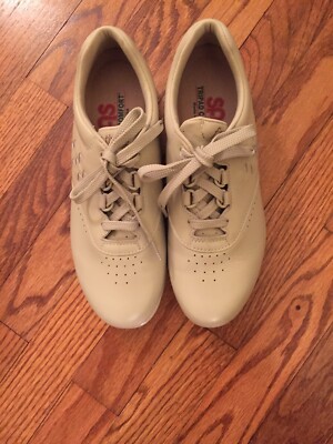 SAS FreeTime Beige Color Leather Tripad Comfort Shoes - Women's Sz US 7.5 N