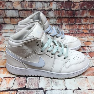 multi color swoosh phantom