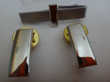 US Military LIEUTENANT Rank Tie Clasp Bar + Pair Of us lieutenant Metal Badges