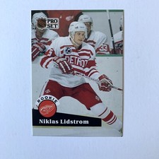 Nicklas Lidstrom #531 rookie card Detroit Red Wings 1991-92 Pro Set Hockey