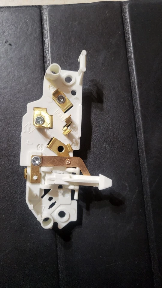 Emerson - Stationary Switch ( Emeral )switch for ADC Motor (Only) Chk terminals! - Image 3 of 4