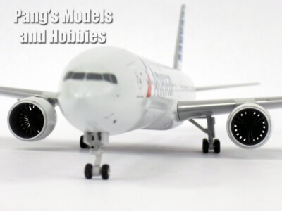 アメリカン航空 Boeing 777-300ER 1/200モデル Boeing 777 (777-300, 777-300ER) American Airlines 1/200